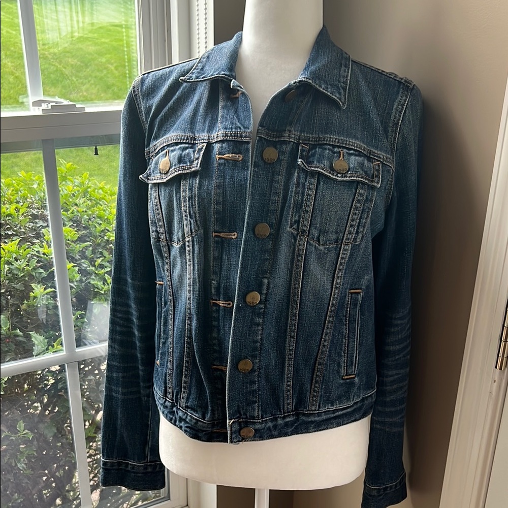 GAP Classic Blue Cropped Denim Jacket Medium - Picture 9 of 11
